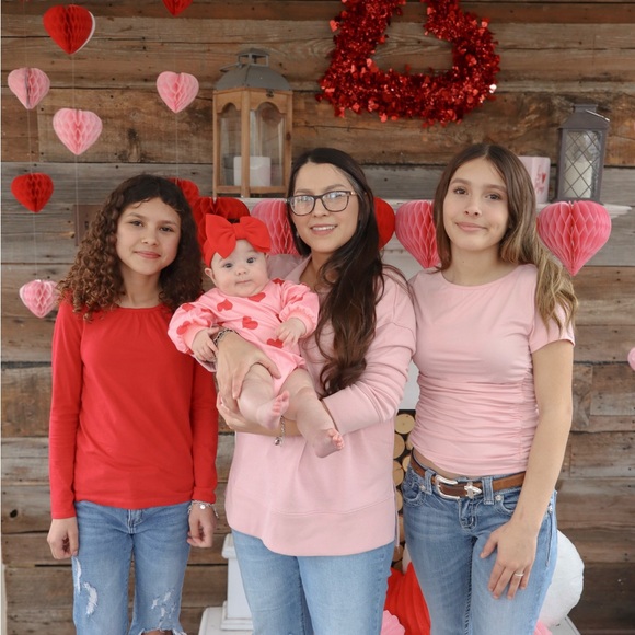 Meet your Posher, Manda - Picture 1 of 1